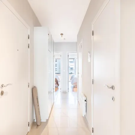 Located On The In Apartment *
